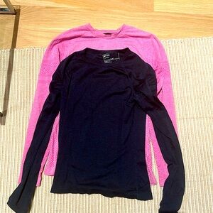Figs Supersoft Longsleeve Underscrub 2 pack pink and navy small